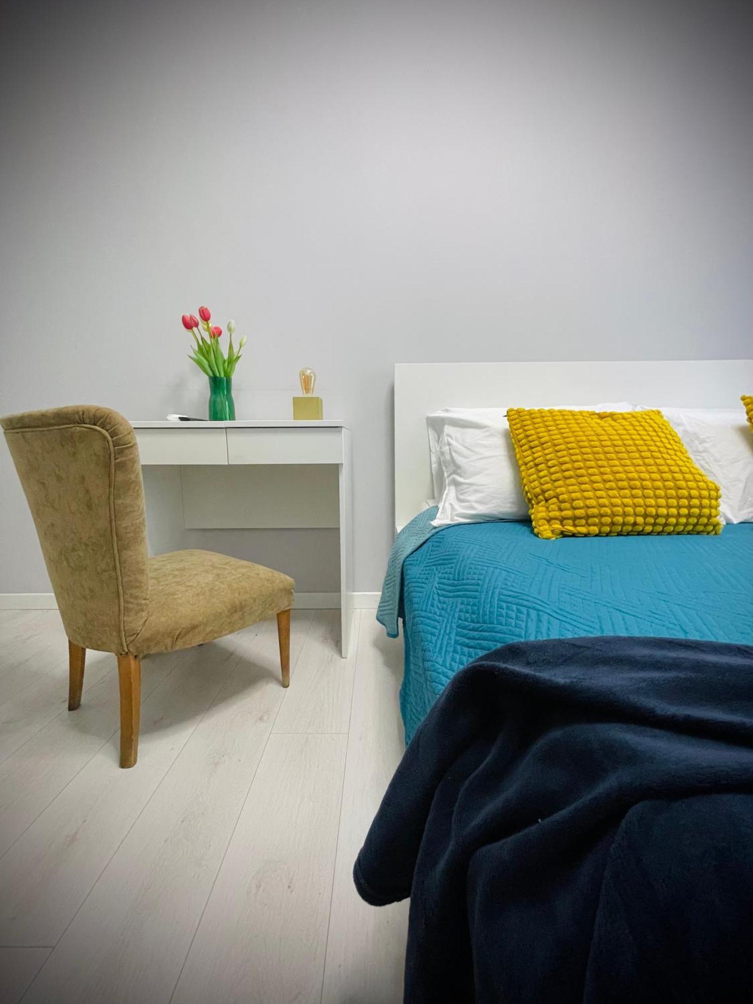 Apartment 22cap